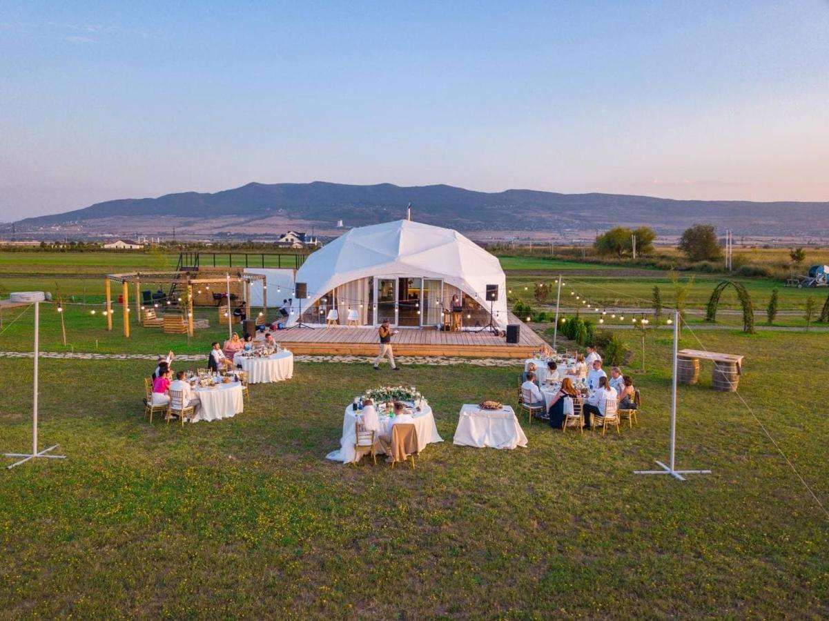 Jewelberry Glamping Hotel Tbilisi Mtskheta Ngoại thất bức ảnh