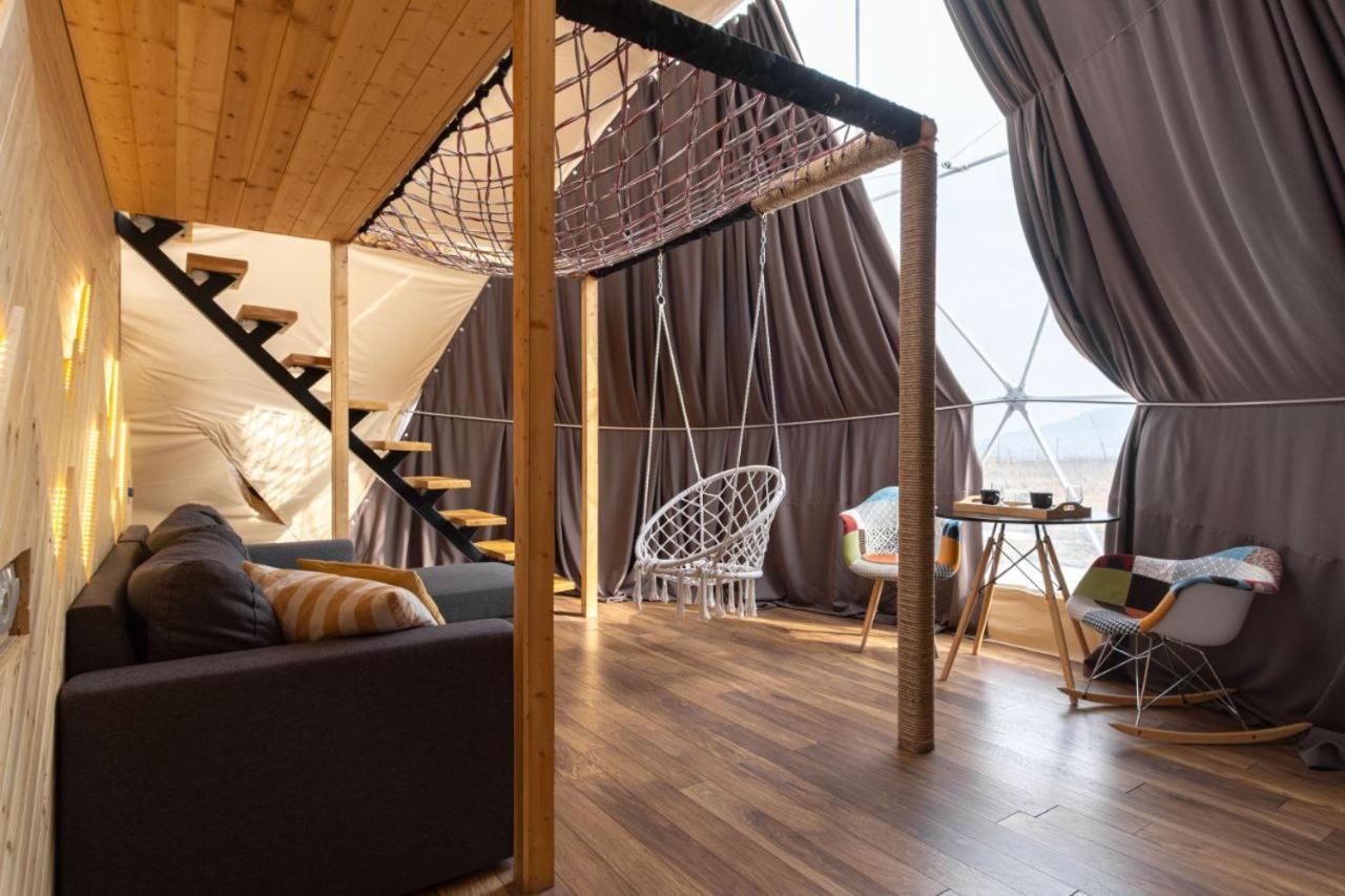 Jewelberry Glamping Hotel Tbilisi Mtskheta Ngoại thất bức ảnh