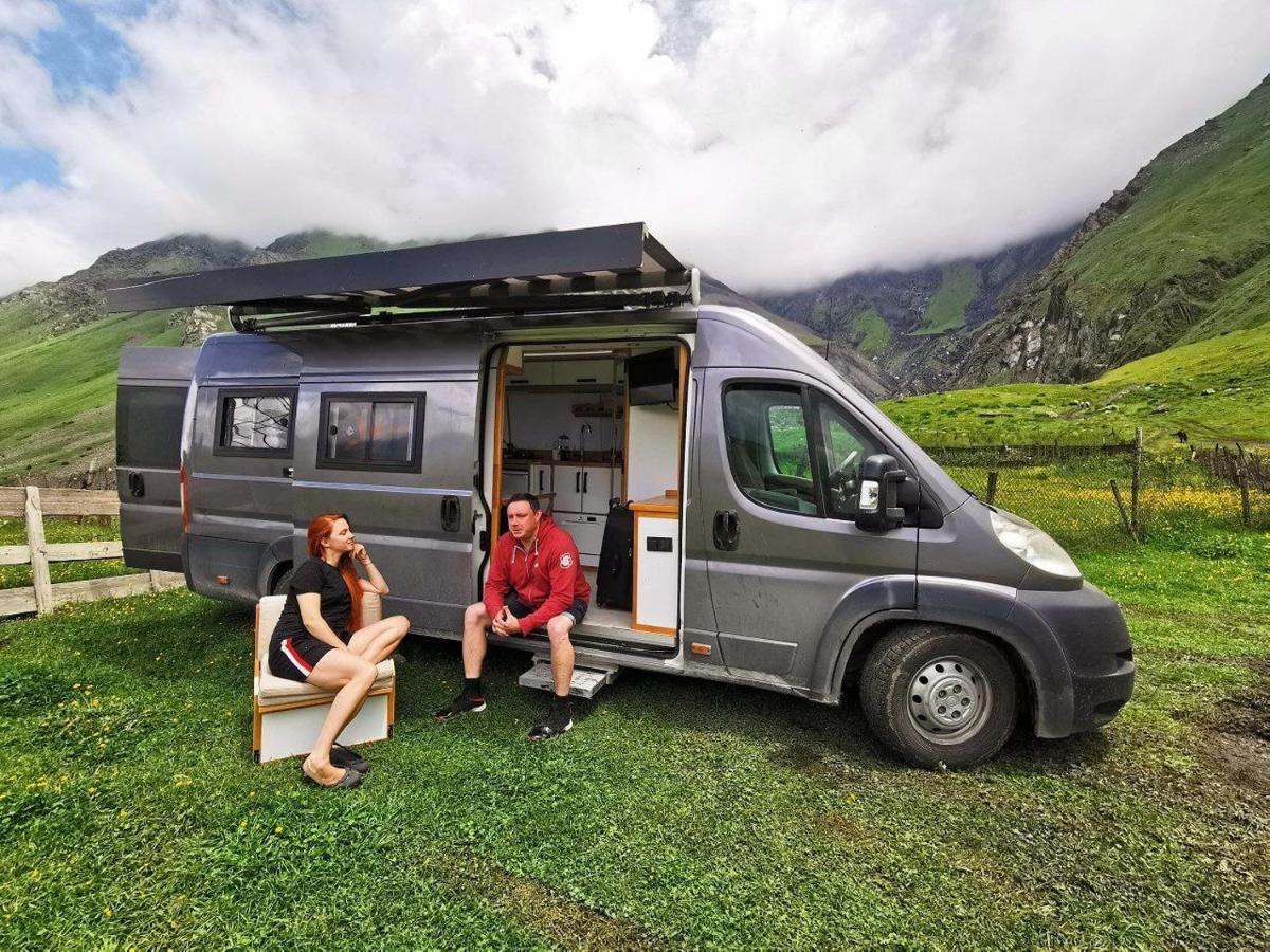 Jewelberry Glamping Hotel Tbilisi Mtskheta Ngoại thất bức ảnh