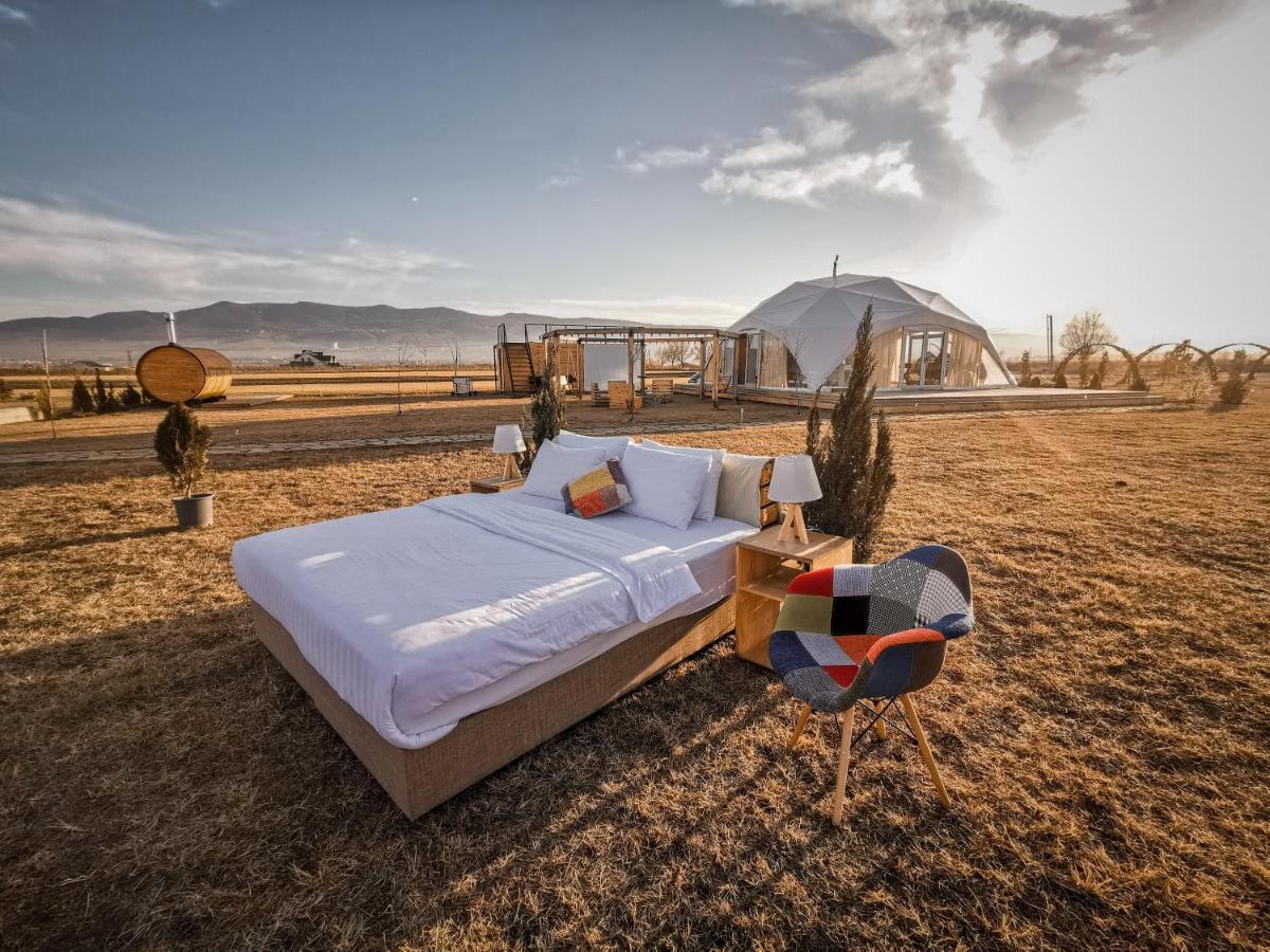 Jewelberry Glamping Hotel Tbilisi Mtskheta Ngoại thất bức ảnh