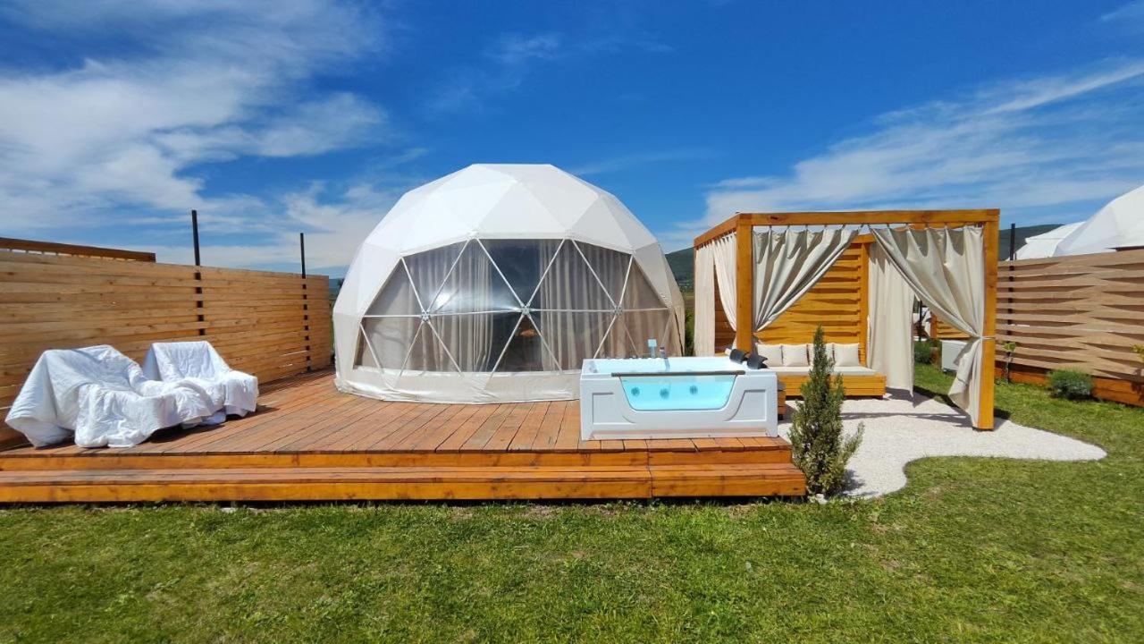 Jewelberry Glamping Hotel Tbilisi Mtskheta Ngoại thất bức ảnh